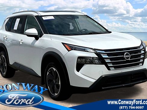 Used 2024 Nissan Rogue SV w/ SV Premium Package AWD/4WD image 1