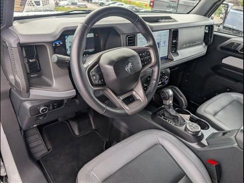 Used 2024 Ford Bronco Big Bend AWD/4WD image 8