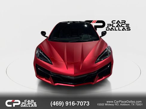 Used 2022 Chevrolet Corvette Stingray Preferred Cpe w/ Z51 Performance Package RWD image 3