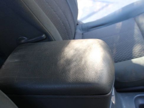 Used 2004 Nissan Xterra XE image 22