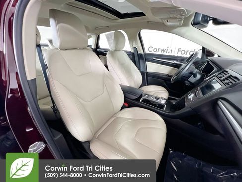 Used 2017 Ford Fusion Energi Titanium image 17