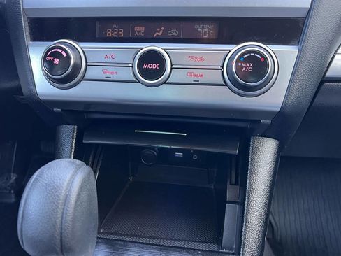 Used 2018 Subaru Legacy 2.5i image 24