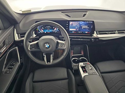 Used 2025 BMW X1 xDrive28i image 18