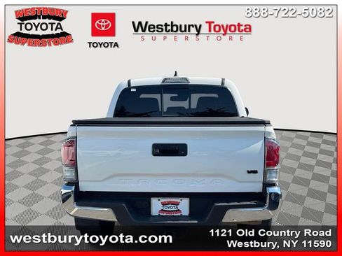 Certified 2023 Toyota Tacoma TRD Sport AWD/4WD image 7