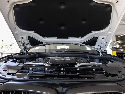 Used 2024 BMW X5 M60i image 38