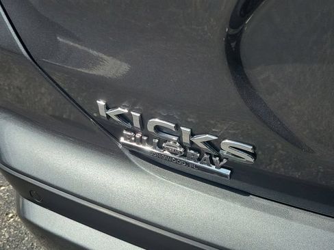 Certified 2025 Nissan Kicks Play S FWD image 8