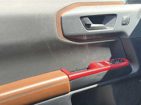 Used 2023 Ford Bronco Sport Outer Banks w/ Tech Package image 16