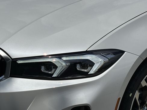 New 2026 BMW 330i Sedan w/ Premium Package RWD image 5