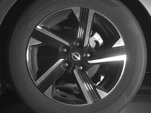 Used 2025 Nissan Sentra SV image 14