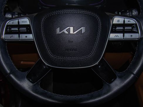 Used 2024 Kia Telluride EX X-Line AWD/4WD image 12
