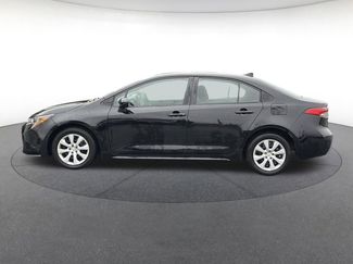 Used 2023 Toyota Corolla LE video 2