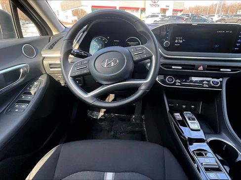 Used 2023 Hyundai Sonata SEL w/ Convenience Package image 5