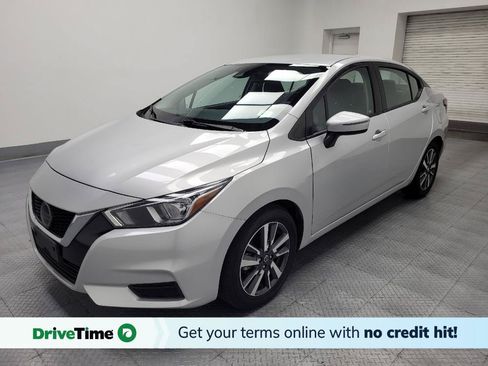 Used 2021 Nissan Versa SV FWD image 1
