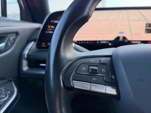 Used 2024 Cadillac XT4 Premium Luxury image 18