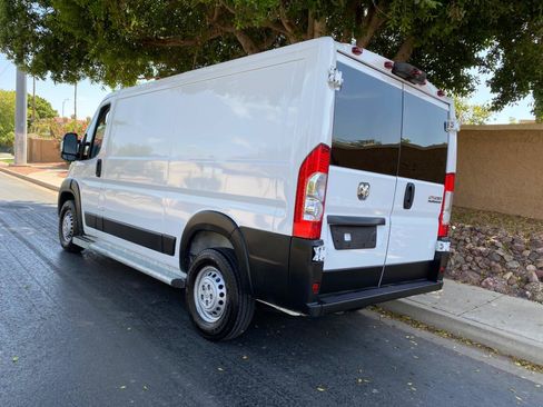 Used 2025 RAM ProMaster 2500 w/ U-Haul Equipment Group FWD image 58