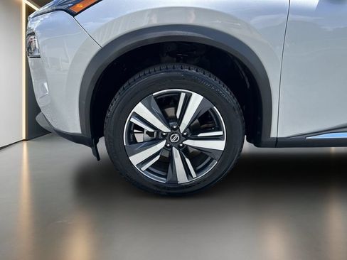 Used 2021 Nissan Rogue SL FWD image 10