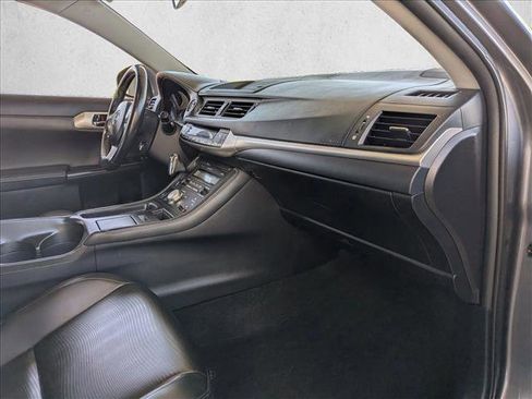Used 2012 Lexus CT 200h Premium FWD image 21