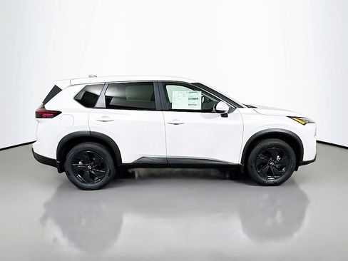 New 2026 Nissan Rogue SV w/ Cold Weather Package image 8