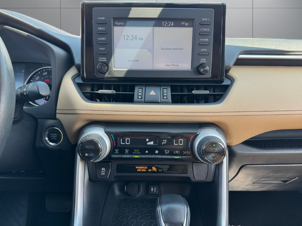 Certified 2019 Toyota RAV4 XLE Premium FWD image 15