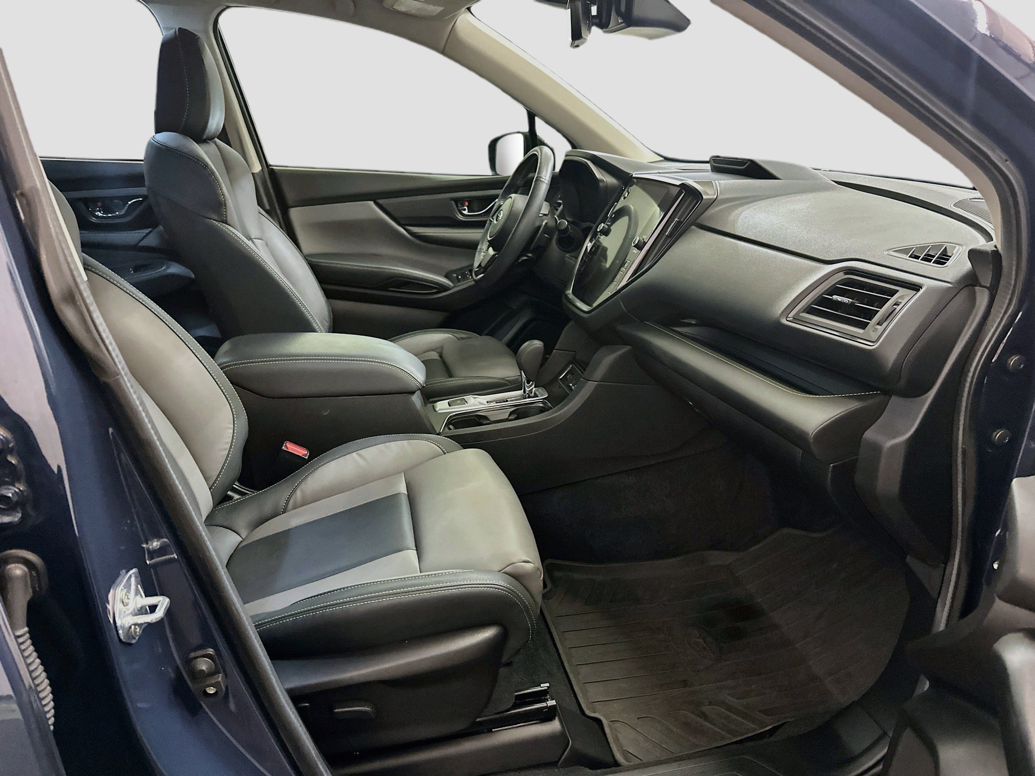 Used 2023 Subaru Ascent Onyx Edition Limited AWD/4WD image 35