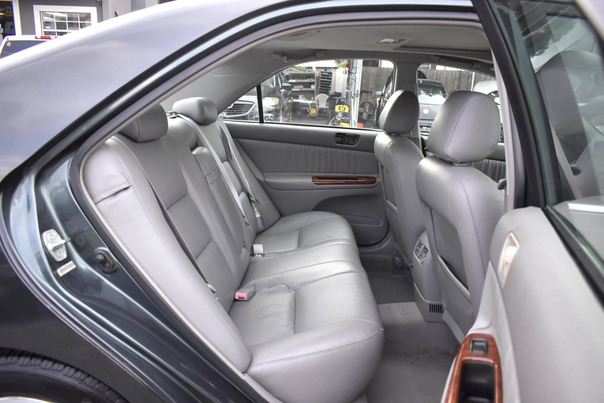 Used 2002 Toyota Camry LE FWD image 13