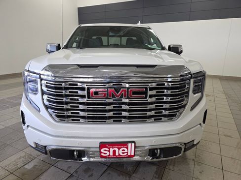 Used 2023 GMC Sierra 1500 Denali image 9