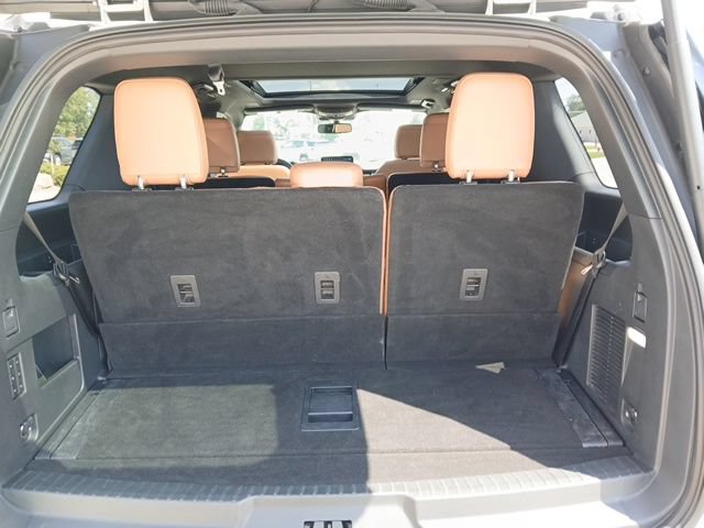 Used 2023 Ford Expedition Platinum AWD/4WD image 37