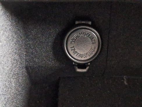 Used 2018 Subaru Outback 2.5i Limited image 23