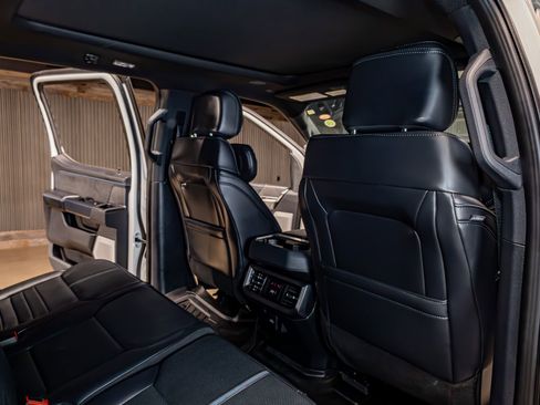 Used 2025 Ford F350 Platinum image 29