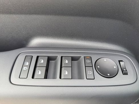 New 2026 Hyundai Santa Fe SE image 23