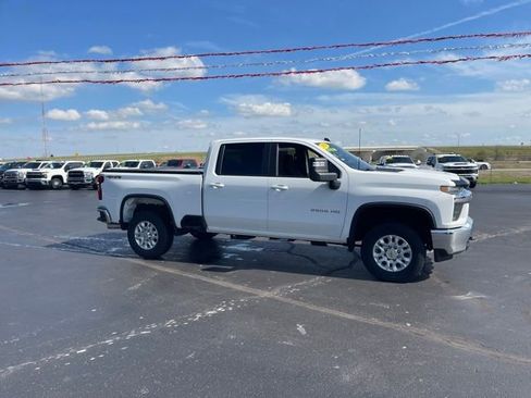 Used 2021 Chevrolet Silverado 2500 LT w/ Fleet Comfort Package image 9