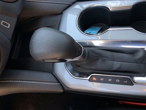 Used 2023 Chevrolet Blazer LT w/ Convenience Package image 19