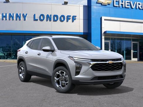 New 2026 Chevrolet Trax LT FWD image 7