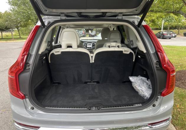 Used 2024 Volvo XC90 T8 Plus AWD/4WD image 10