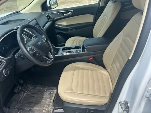 Certified 2021 Ford Edge SEL w/ Convenience Package AWD/4WD image 9