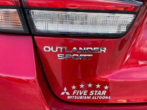 Used 2020 Mitsubishi Outlander Sport ES image 8