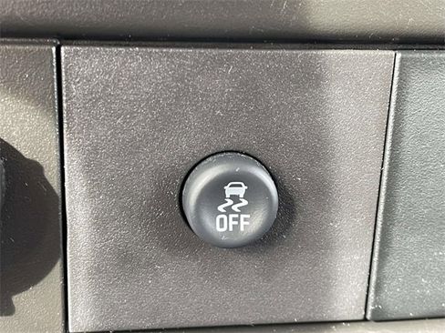 Used 2020 Chevrolet Express 3500 LT w/ LT Preferred Equipment Group image 23