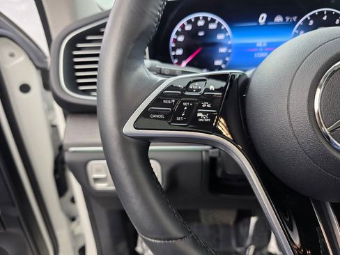 Used 2024 Mercedes-Benz GLE 350 4MATIC image 20