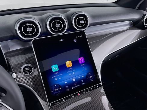 New 2026 Mercedes-Benz GLC 300 4MATIC image 19