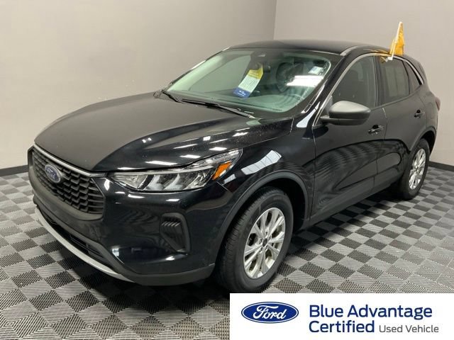 Used 2023 Ford Escape Active AWD/4WD image 1