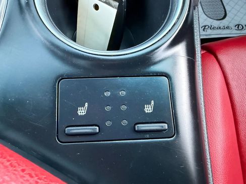 Used 2018 Toyota Camry XSE image 27