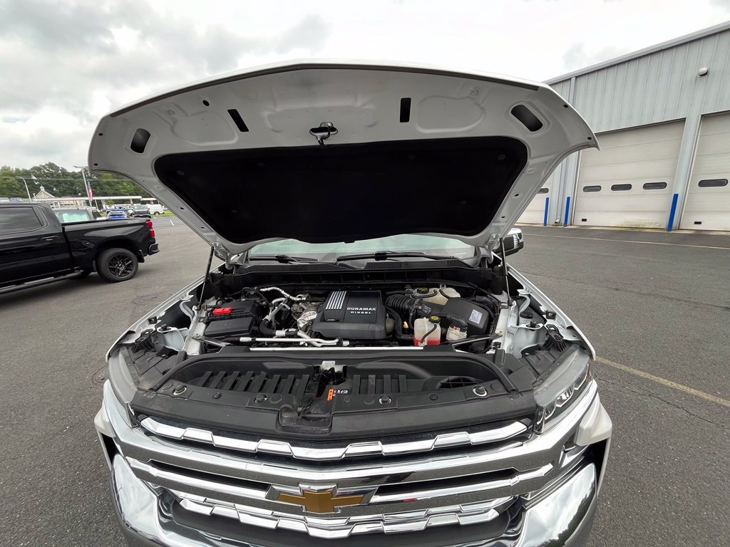 Used 2020 Chevrolet Silverado 1500 LTZ AWD/4WD image 12