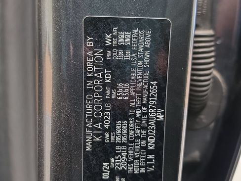 Certified 2024 Kia Soul LX FWD image 39