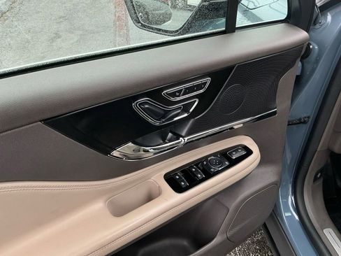 Used 2023 Lincoln Corsair FWD w/ Equipment Group 101A image 16