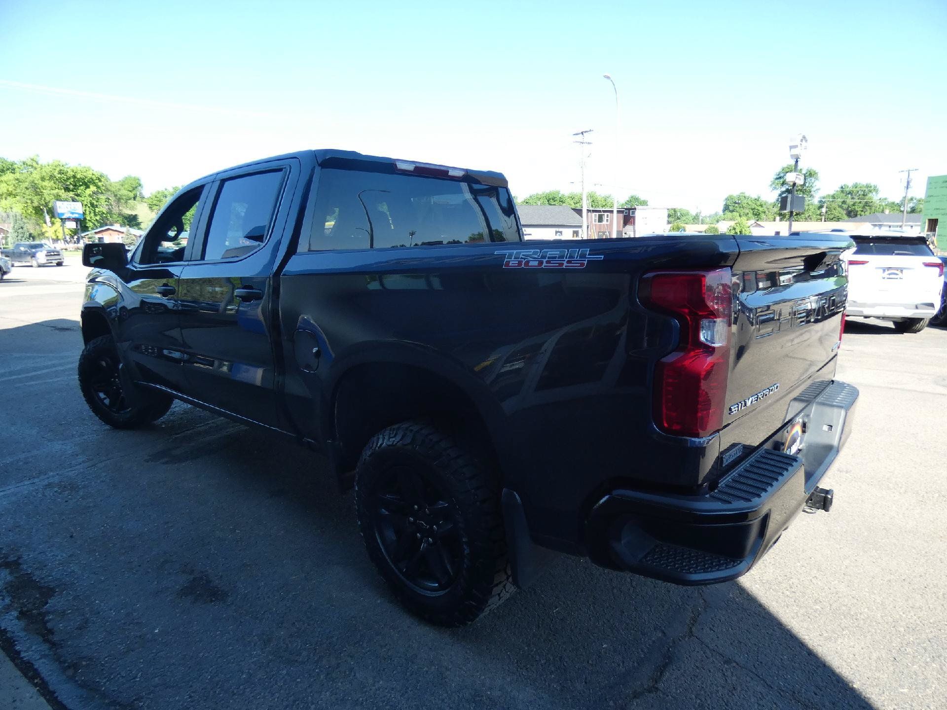 Certified 2023 Chevrolet Silverado 1500 Custom Trail Boss AWD/4WD image 11
