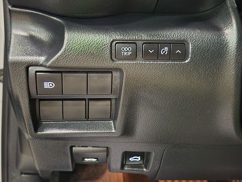 Used 2023 Lexus IS 300 w/ Comfort Package image 42