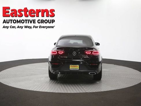 Used 2023 Mercedes-Benz GLC 300 4MATIC Coupe image 39