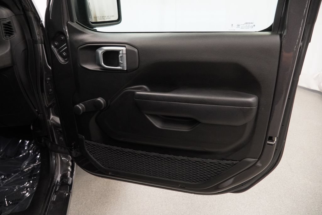 Certified 2024 Jeep Wrangler Unlimited Sport AWD/4WD image 43