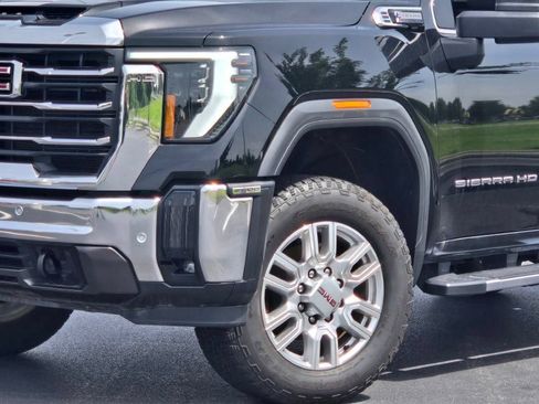 Used 2024 GMC Sierra 2500 SLT w/ Texas SLT Premium Package AWD/4WD image 2