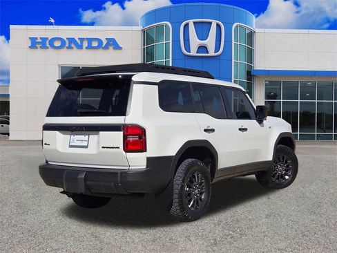 Used 2025 Toyota Land Cruiser 1958 image 3